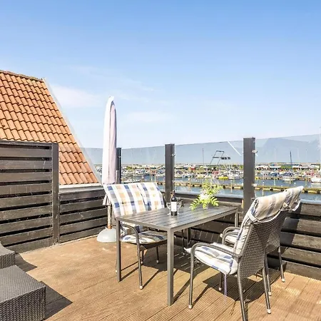Lovely In With Wifi Apartment Hemmet